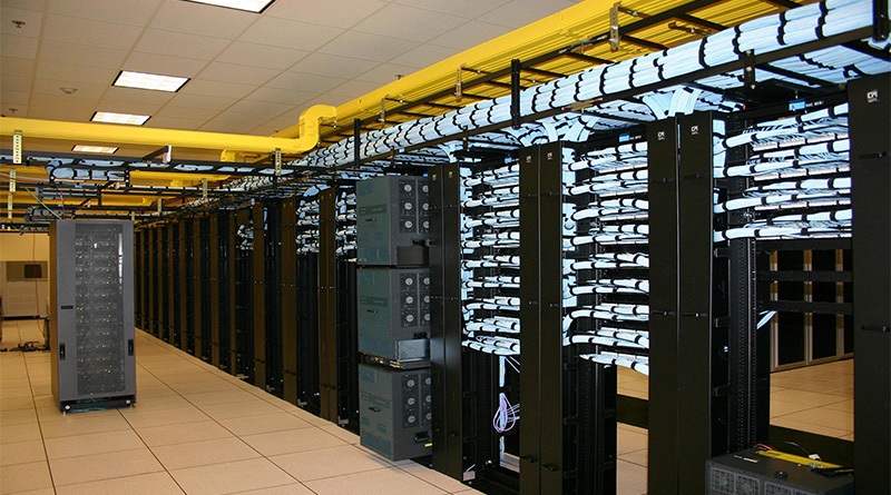 Creating a Detailed Server Room Layout Creating a Detailed Server Room Layout